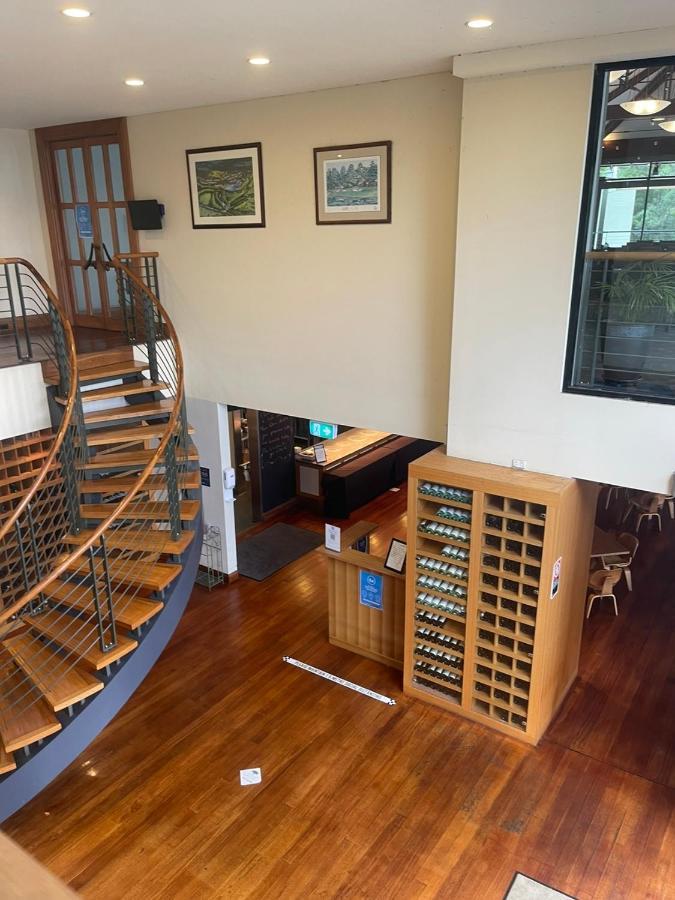 Villa Provincial - 2 Bedrooms Both With Ensuites -Situated In Cypress Lakes Resort 포콜빈 외부 사진